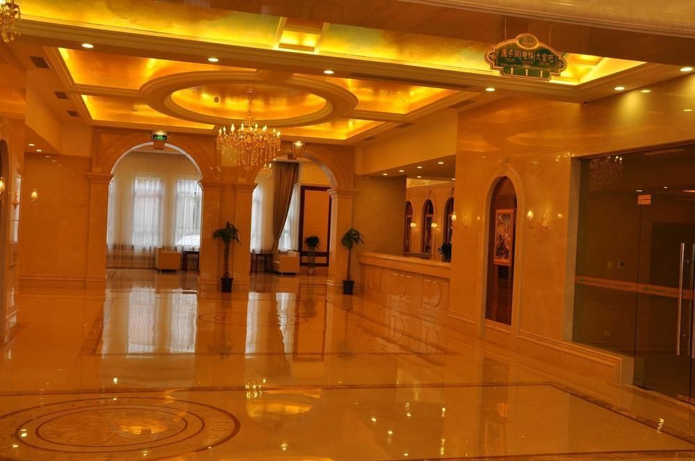 Vienna Hotel Sh Fengxian Nanqiao Jinhai Road Šanghaj Exteriér fotografie