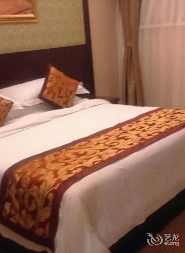 Vienna Hotel Sh Fengxian Nanqiao Jinhai Road Šanghaj Exteriér fotografie
